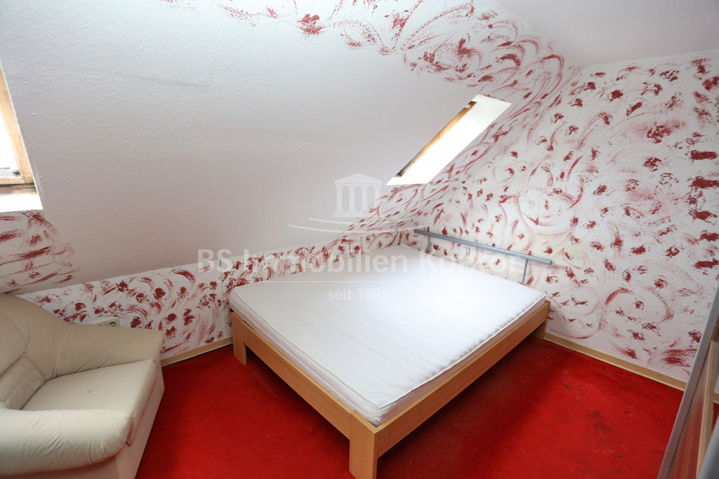 E19951600