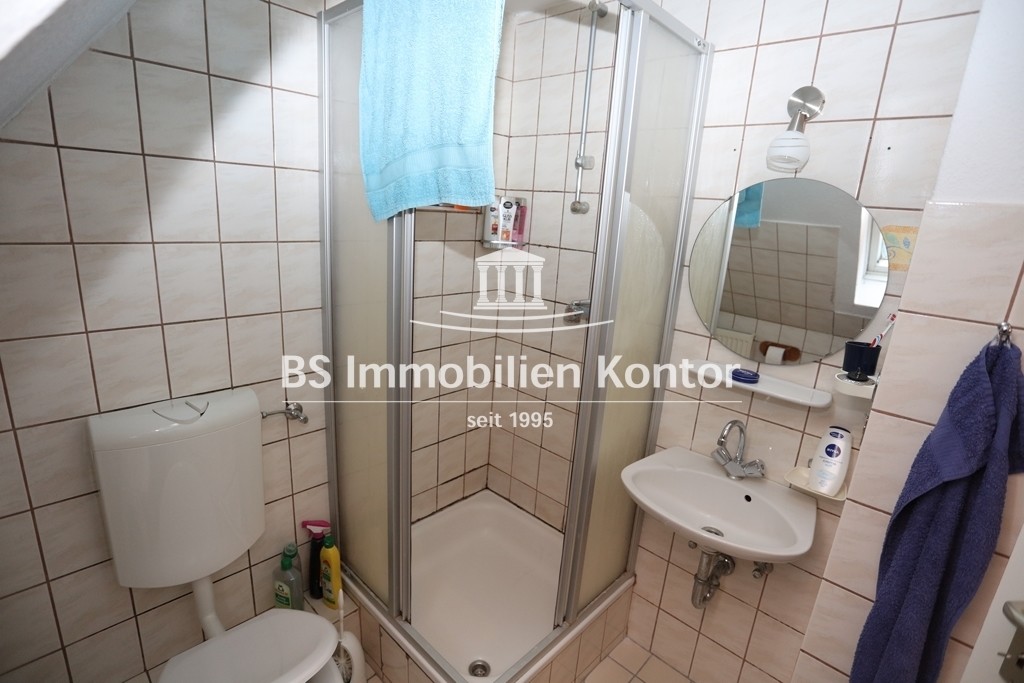 E88100