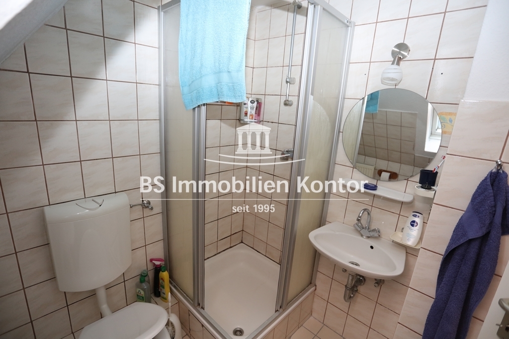 E88100
