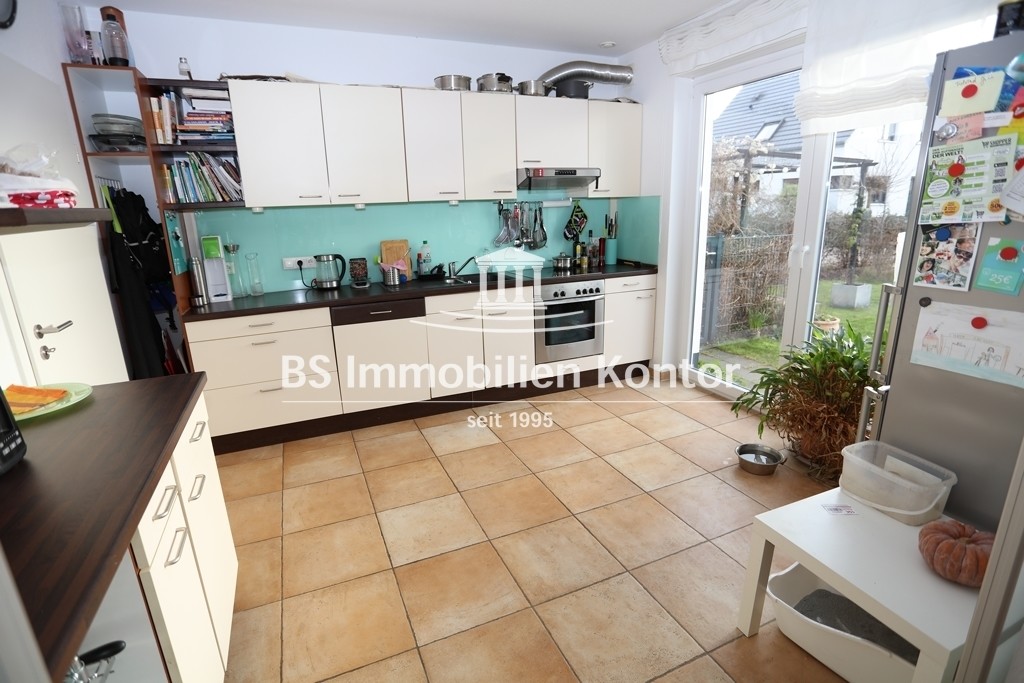 E19923000