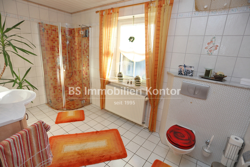 m_08