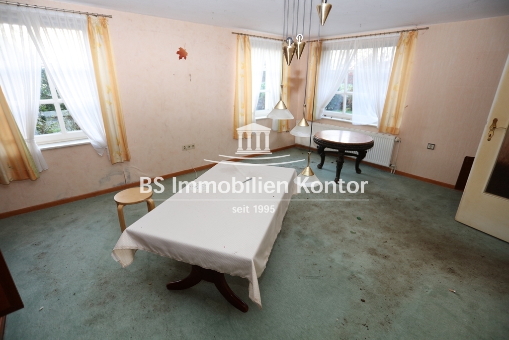 E19921800