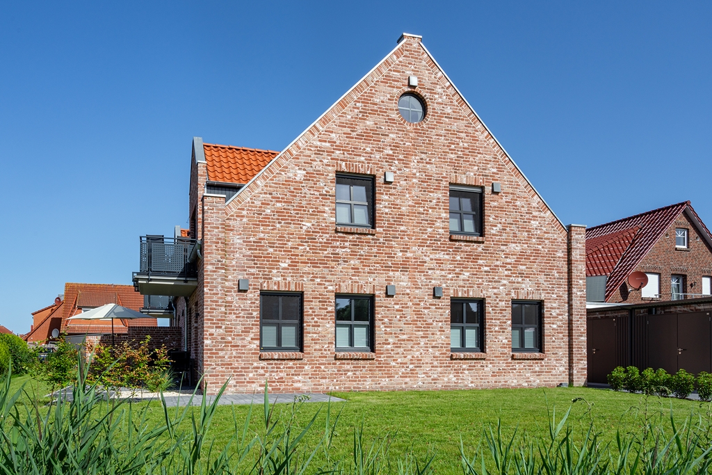 4 Parteienhaus in der Boomstroat in Greetsiel verkauft