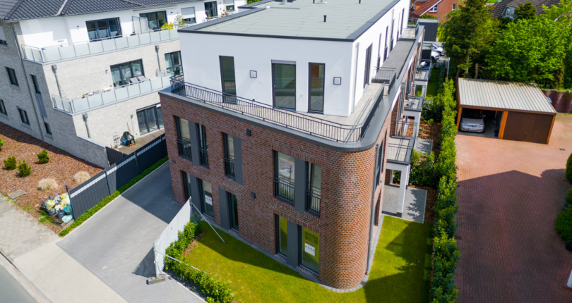 Neubauprojekt mit 8 Eigentumswohnungen in Leer-Loga abgeschlossen.