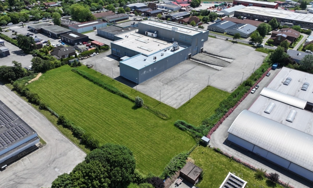 WhatsApp Image 2025-10-09 at 08.38.04