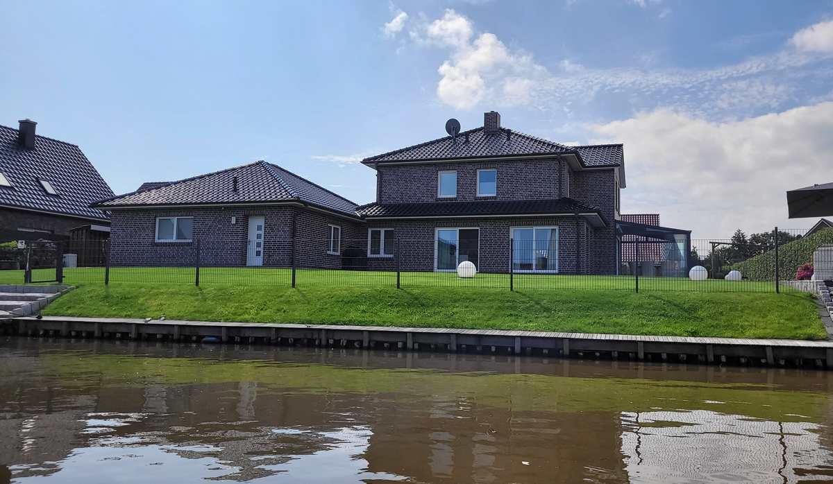 Traumvilla in Hinte diskret vermittelt – Ein Besichtigungstermin, eine Entscheidung