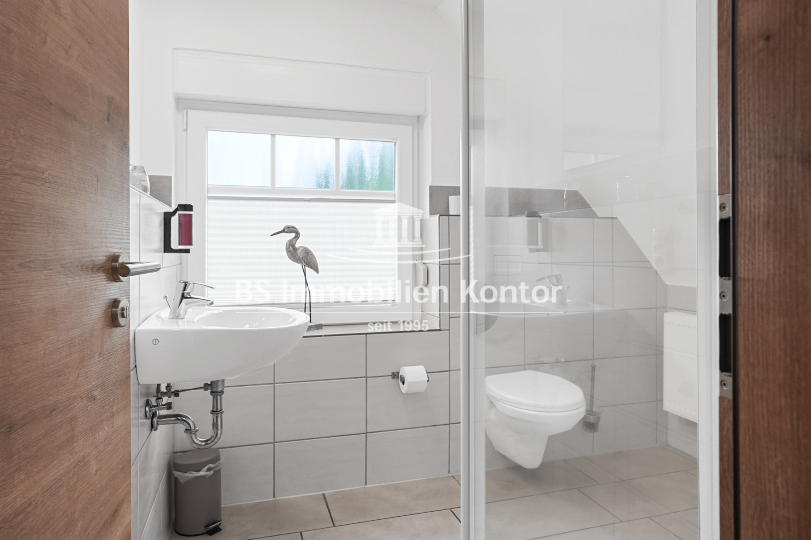 01 (8)