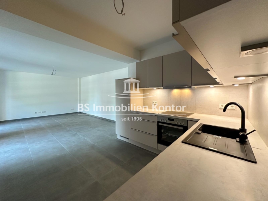 Ihlow ! Wohnung im EG mit Einbauküche, Terrasse und Stellplätzen in zentraler Lage ! - Foto 4